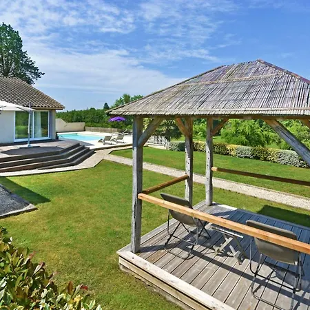 Castelmoron-sur-lot Sleeps 6 Pool Wifi Castelmoron-sur-Lot